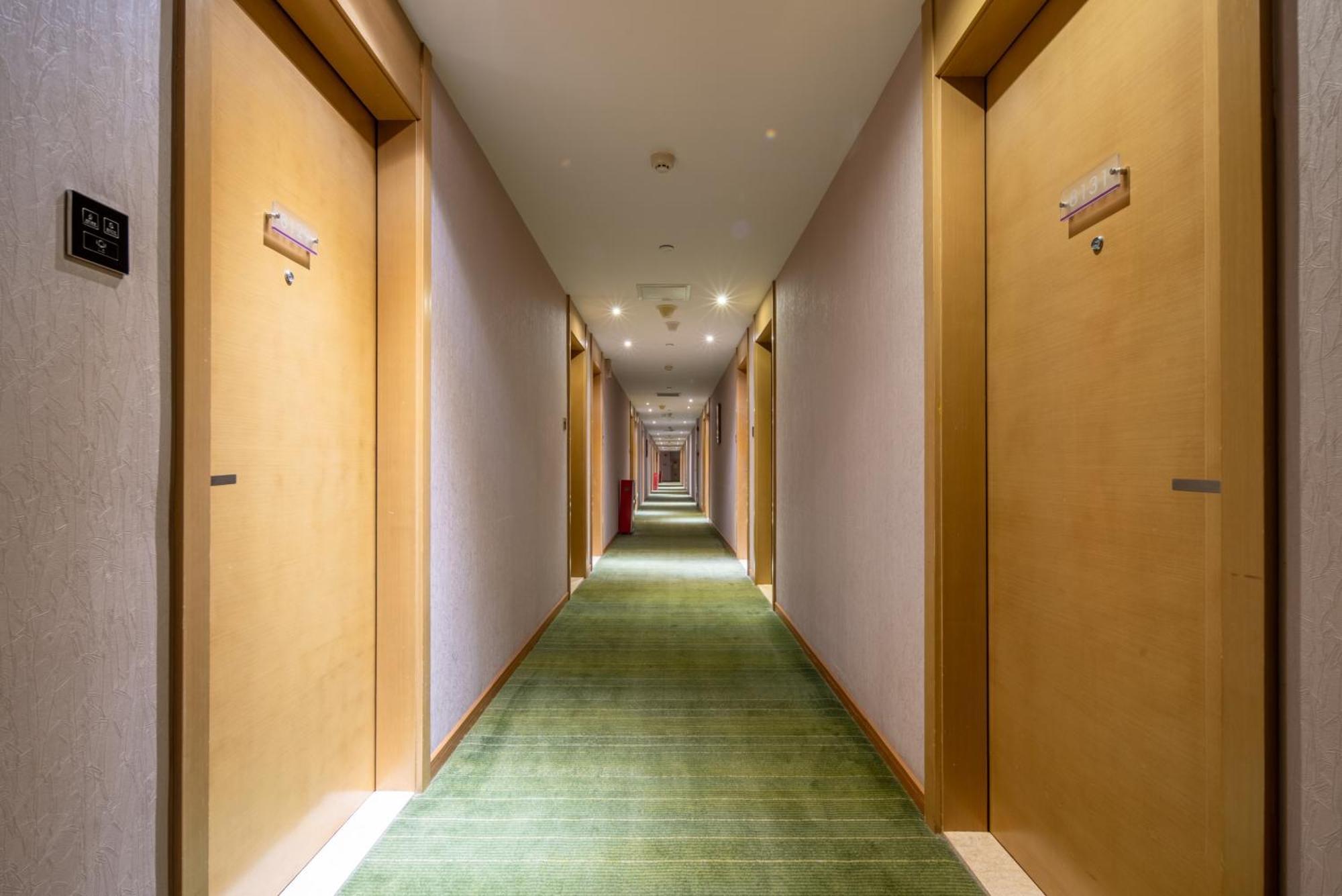 True Go Hotel - Guangzhou International Conference Center Memorial Hall Subway Station Exterior foto